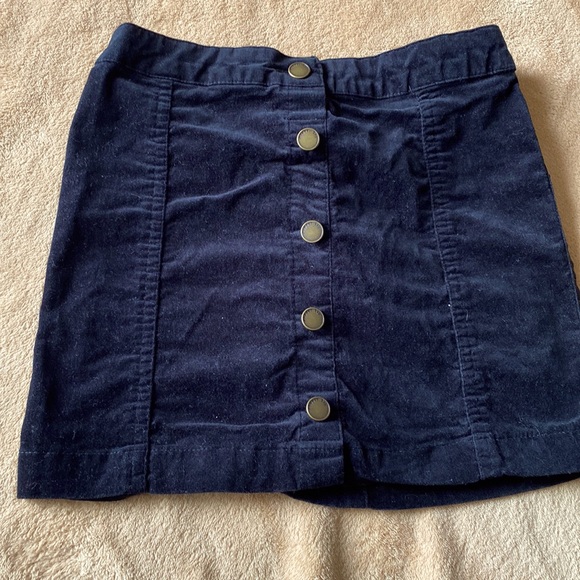 COPPER KEY - BLACK CORDUROY SKIRT - Picture 1 of 4